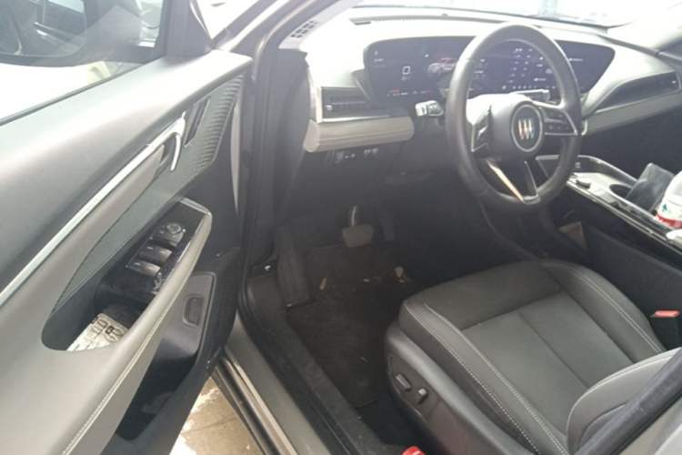 Used Buick E5 2024 Pioneer Pro Edition Driver Seat