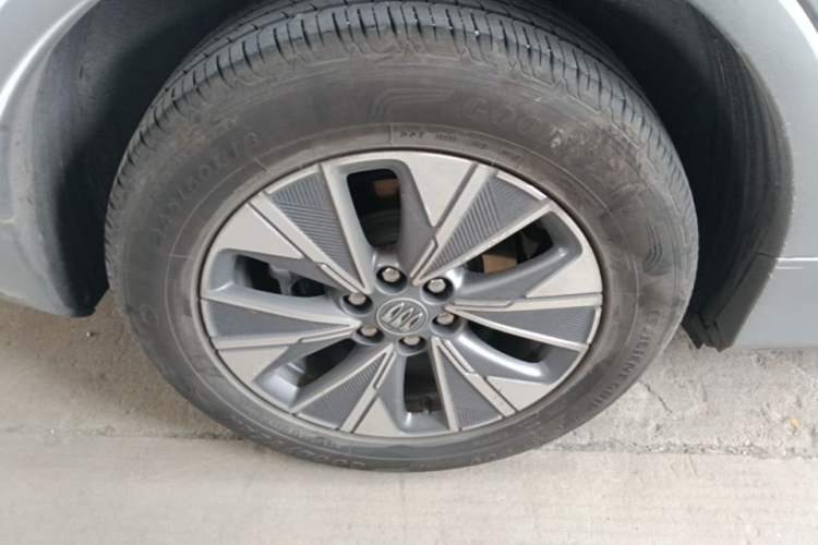 Used Buick E5 2024 Pioneer Pro Edition Exterior 5