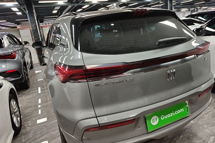 Used Buick E5 2024 Premium Standard-Range Audiovisual Edition Rear Left 45 Deg