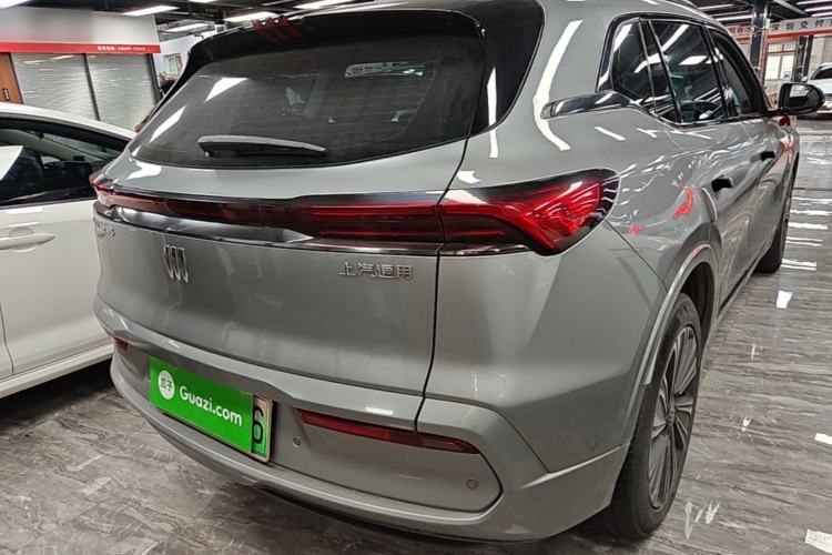 Used Buick E5 2024 Premium Standard-Range Audiovisual Edition Rear Right 45 Deg