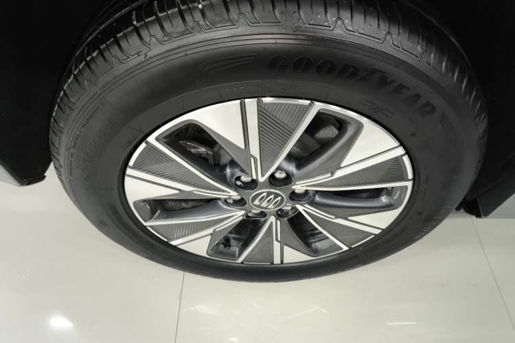Used Buick E5 2024 Pioneer Pro Edition Right Rear Wheel Hub