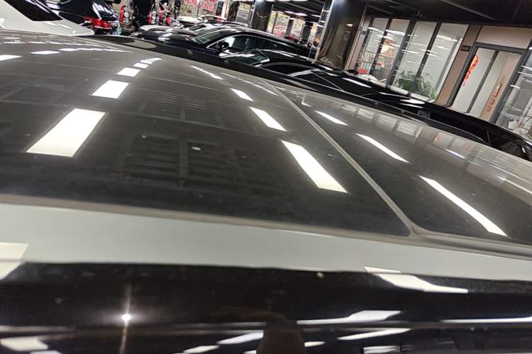 Used Buick E5 2024 Premium Standard-Range Audiovisual Edition Roof