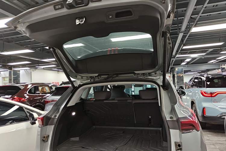 Used Buick E5 2024 Premium Standard-Range Audiovisual Edition Trunk