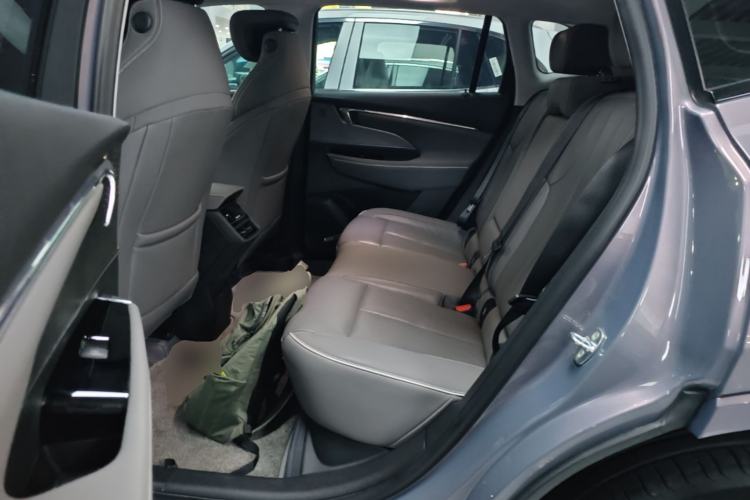 Used Buick E5 2024 Premium Standard-Range Audiovisual Edition Left Rear Seat