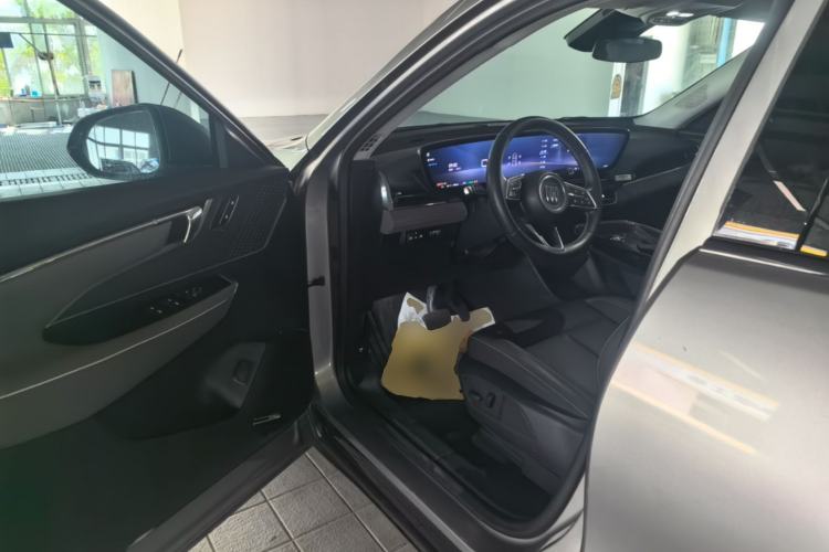 Used Buick E5 2024 Pioneer Pro Edition Driver Seat