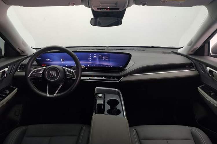 Used Buick E5 2024 Pioneer Pro Edition Interior 3