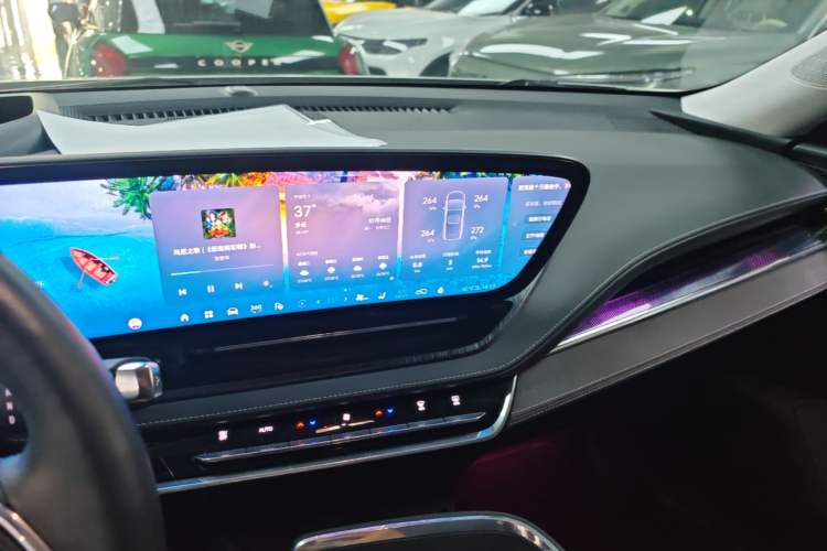 Used Buick E5 2024 Premium Standard-Range Audiovisual Edition Audio And AC Panel