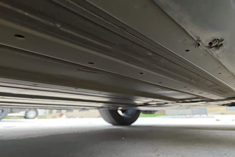 Used Buick E5 2024 Premium Standard-Range Audiovisual Edition Chassis Rear Right