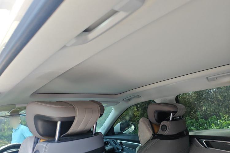 Used Buick E5 2024 Premium Standard-Range Audiovisual Edition Headliner