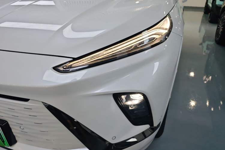 Used Buick E5 2024 Premium Standard-Range Audiovisual Edition Left Front Headlight