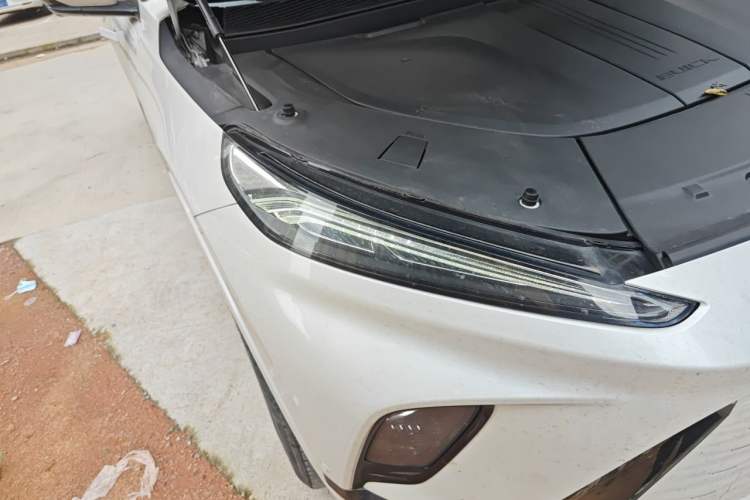 Used Buick E5 2024 Premium Standard-Range Audiovisual Edition Right Front Headlight