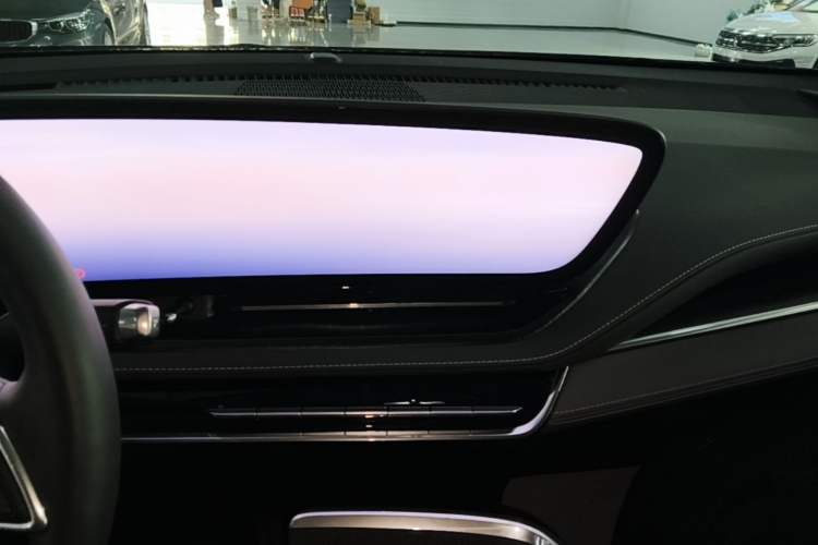 Used Buick E5 2025 Model 620KM Prestige Edition Audio And AC Panel