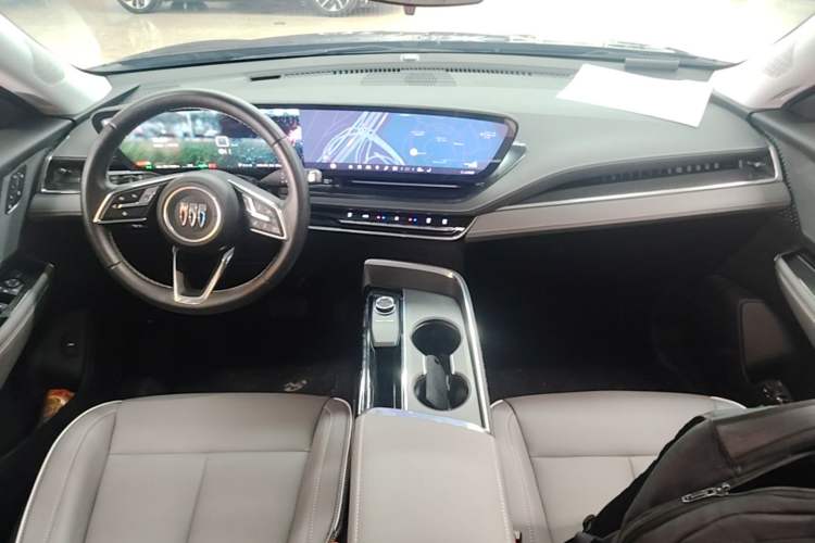Used Buick E5 2025 Model 620KM Prestige Edition Center Console