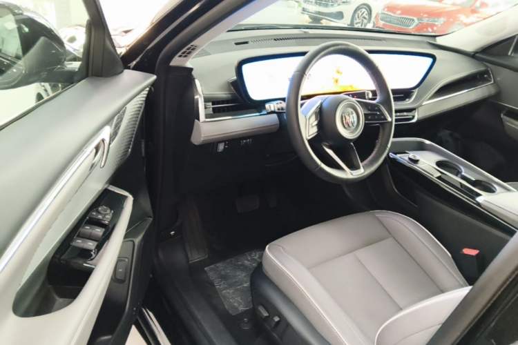 Used Buick E5 2025 Model 620KM Prestige Edition Driver Seat