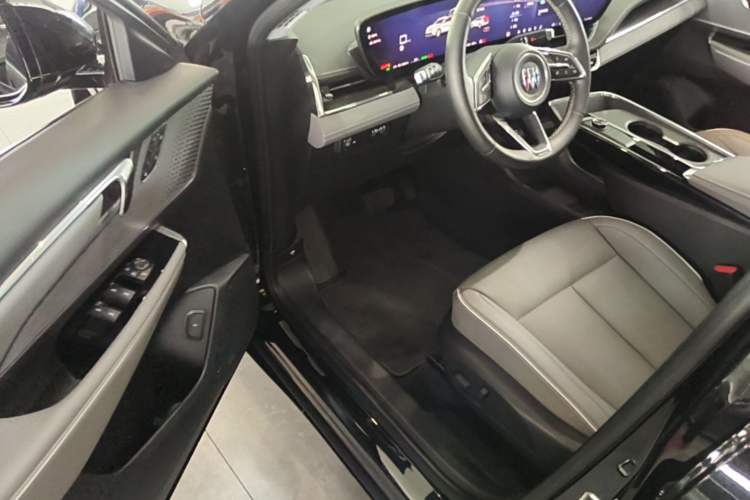 Used Buick E5 2025 Model 620KM Prestige Edition Driver Seat
