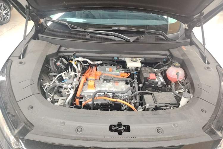 Used Buick E5 2025 Model 620KM Prestige Edition Engine Bay
