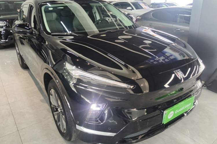 Used Buick E5 2025 Model 620KM Prestige Edition Front Right 45 Deg