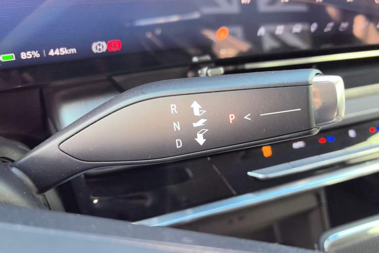 Used Buick E5 2025 Model 515KM First-Adoption Edition Gear Lever