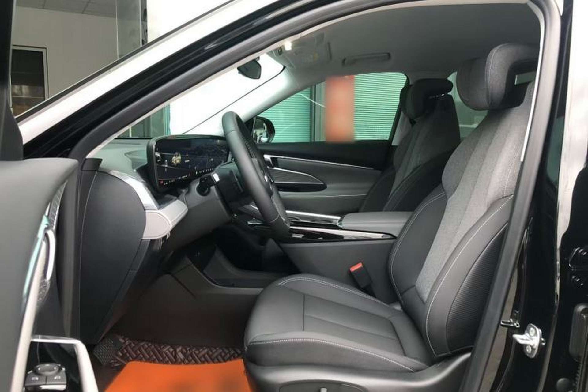 Used Buick E5 2025 Model 515KM First-Adoption Edition Interior 2