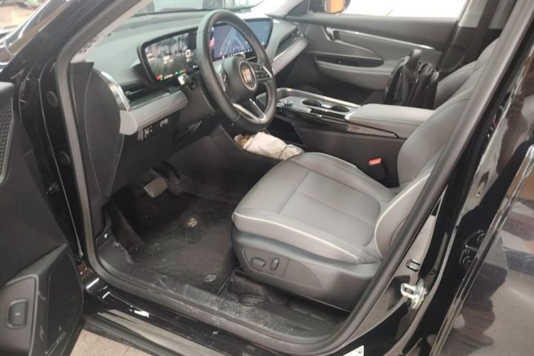 Used Buick E5 2025 Model 620KM Prestige Edition Left Front Seat