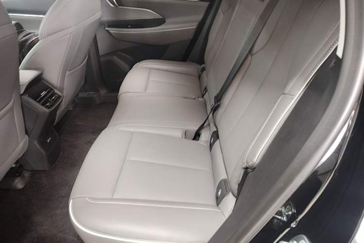 Used Buick E5 2025 Model 620KM Prestige Edition Left Rear Seat
