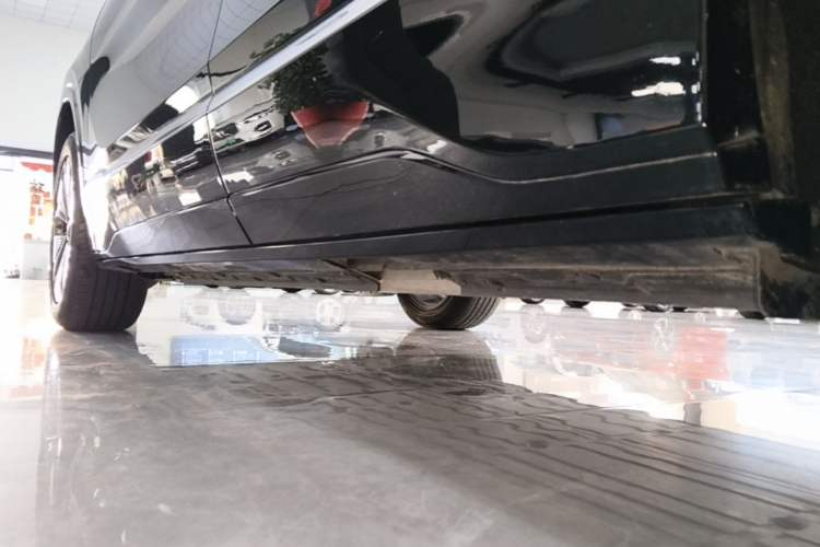 Used Buick E5 2025 Model 620KM Prestige Edition Left Side Sill