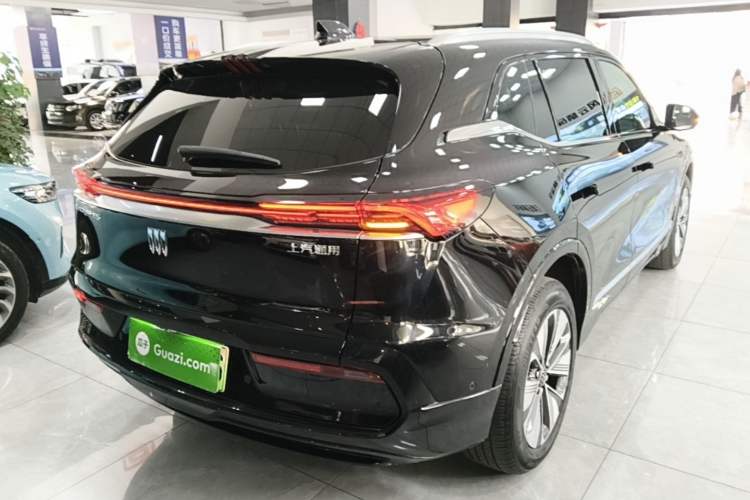 Used Buick E5 2025 Model 620KM Prestige Edition Rear Right 45 Deg