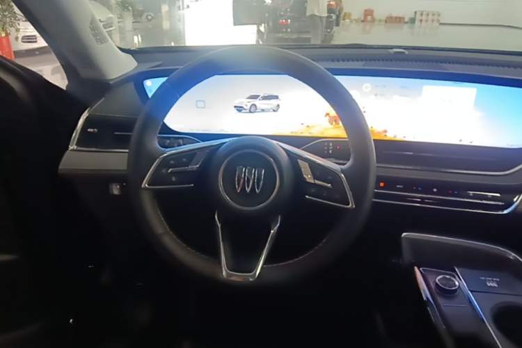 Used Buick E5 2025 Model 620KM Prestige Edition Steering Wheel