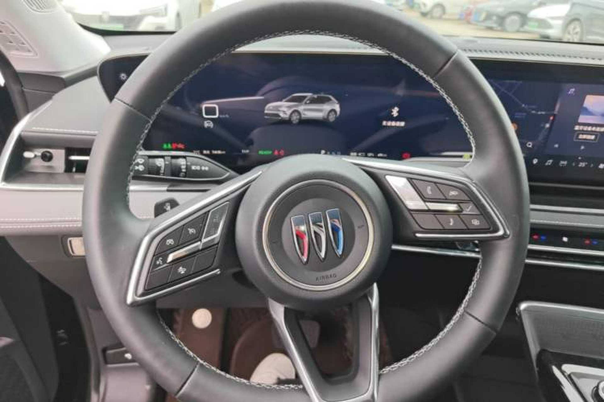 Used Buick E5 2025 Model 515KM First-Adoption Edition Steering Wheel