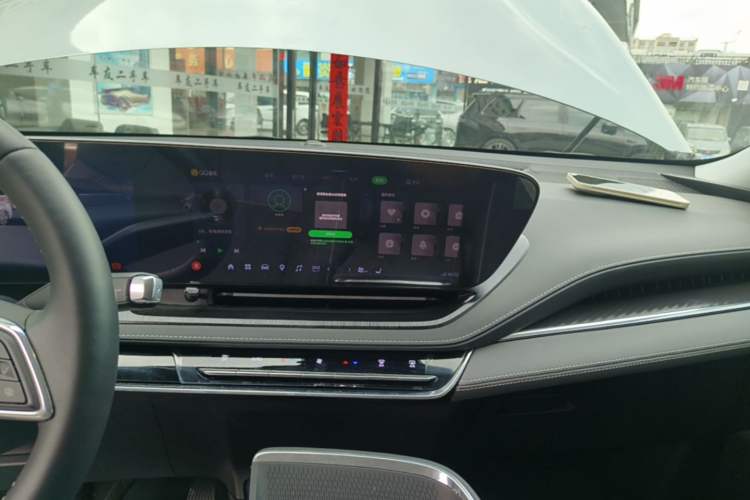 Used Buick E5 2025 Model 620KM Prestige Edition Audio And AC Panel