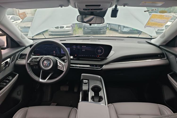 Used Buick E5 2025 Model 620KM Prestige Edition Center Console