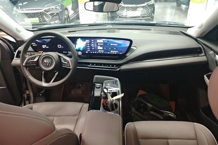 Used Buick E5 2025 Model 545KM Smart Enjoyment Edition Center Console