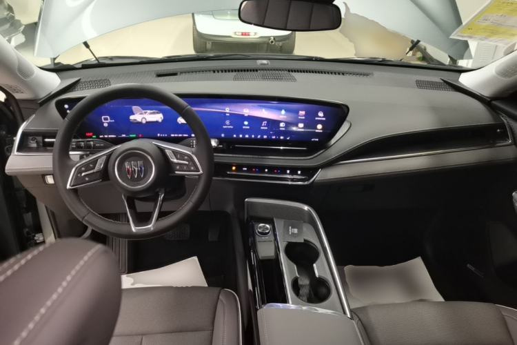 Used Buick E5 2025 Model 620KM Prestige Edition Center Console