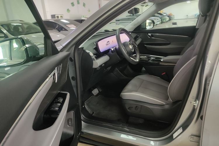 Used Buick E5 2025 Model 620KM Prestige Edition Driver Seat