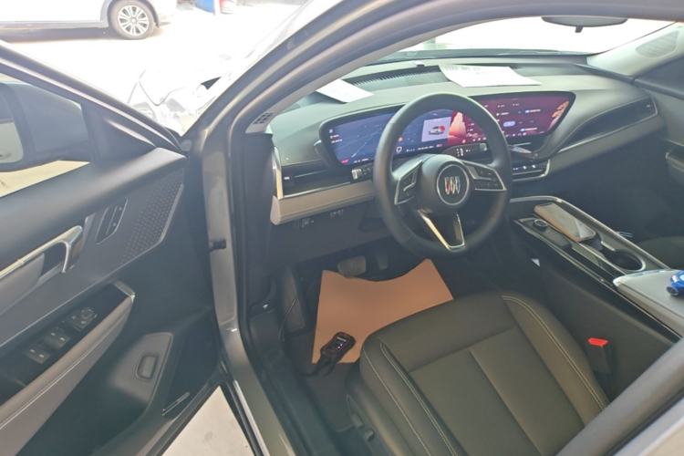 Used Buick E5 2025 Model 515KM First-Adoption Edition Driver Seat