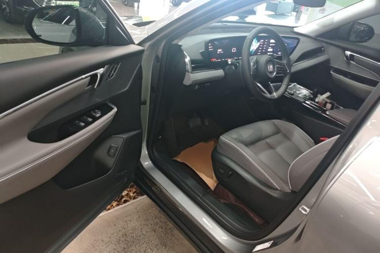 Used Buick E5 2025 Model 545KM Smart Enjoyment Edition Driver Seat