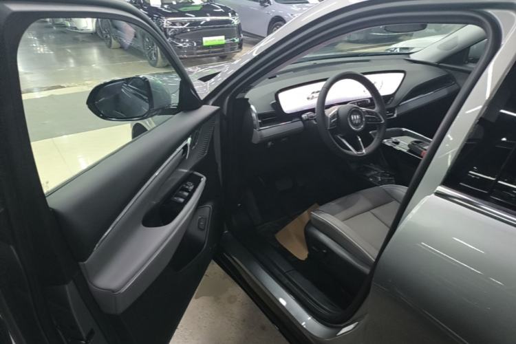 Used Buick E5 2025 Model 620KM Prestige Edition Driver Seat