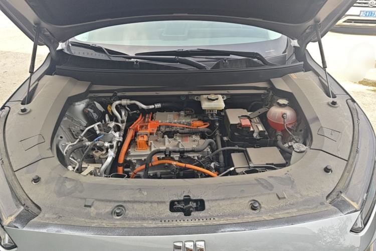 Used Buick E5 2025 Model 620KM Prestige Edition Engine Bay