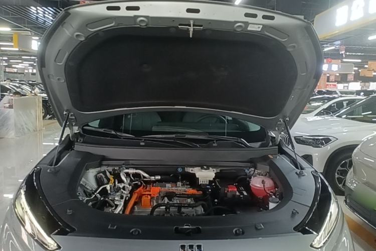 Used Buick E5 2025 Model 620KM Prestige Edition Engine Bay