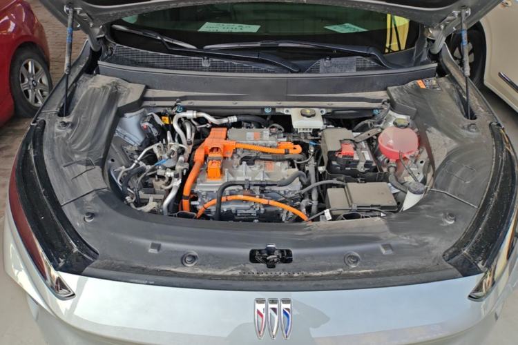 Used Buick E5 2025 Model 515KM First-Adoption Edition Engine Bay