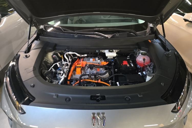 Used Buick E5 2025 Model 620KM Prestige Edition Engine Bay