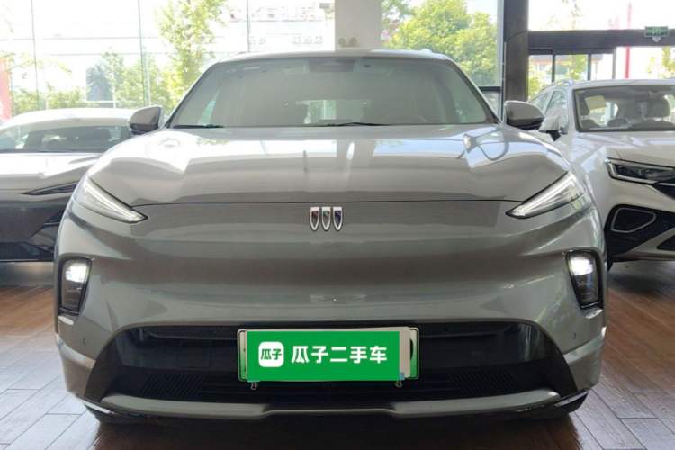 Used Buick E5 2025 Model 620KM Prestige Edition Front