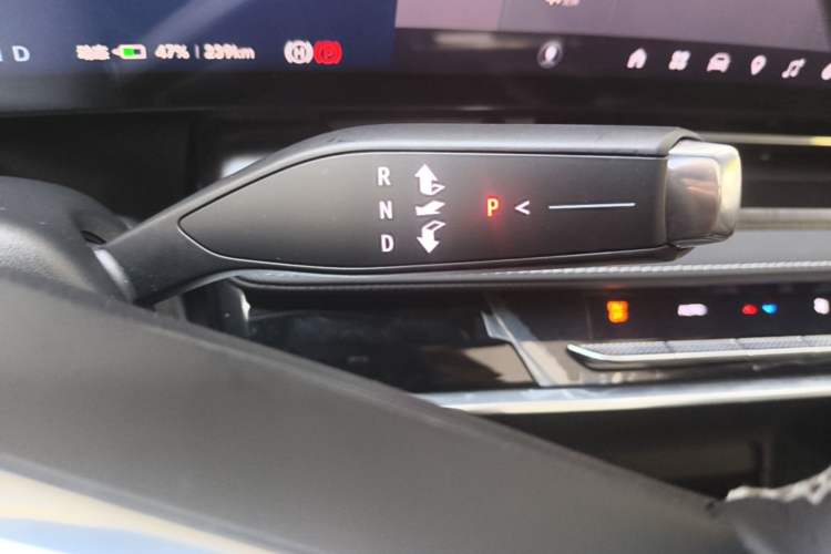 Used Buick E5 2025 Model 620KM Prestige Edition Gear Lever
