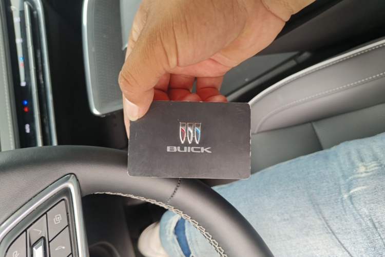 Used Buick E5 2025 Model 620KM Prestige Edition Interior 1