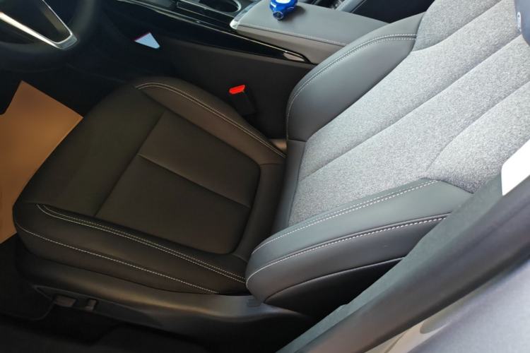 Used Buick E5 2025 Model 515KM First-Adoption Edition Left Front Seat