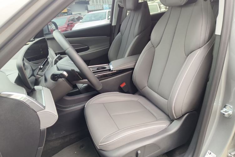 Used Buick E5 2025 Model 620KM Prestige Edition Left Front Seat