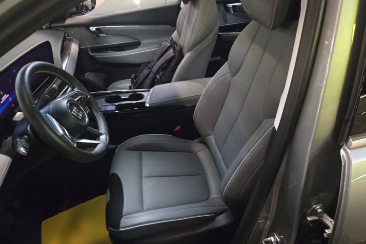 Used Buick E5 2025 Model 620KM Prestige Edition Left Front Seat
