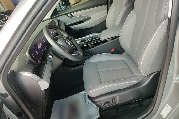 Used Buick E5 2025 Model 620KM Prestige Edition Left Front Seat
