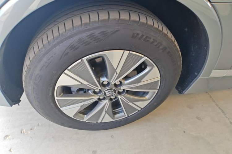 Used Buick E5 2025 Model 515KM First-Adoption Edition Left Front Wheel Hub