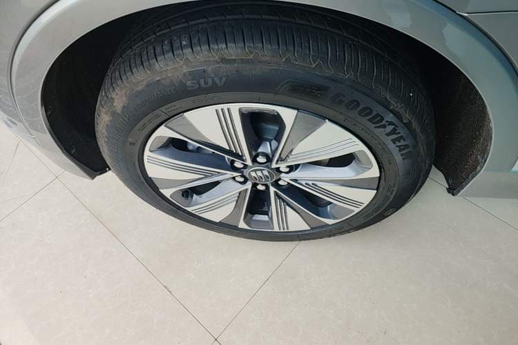 Used Buick E5 2025 Model 620KM Prestige Edition Left Front Wheel Hub